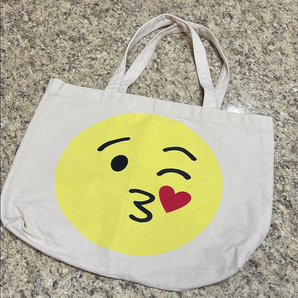 Emoji Tote Bag. “Kiss & Wink” Emoji Design. GUC